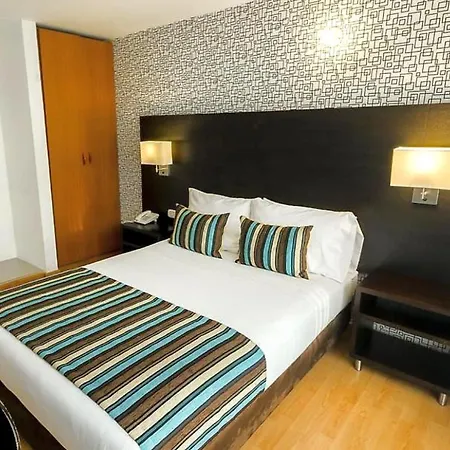 Hotel Silver Javeriana By Hospedium Bogotá Extérieur photo