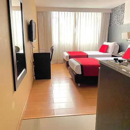 Hotel Silver Javeriana By Hospedium Bogotá Extérieur photo